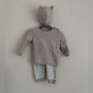 Just one You by Carter’s 6 month set